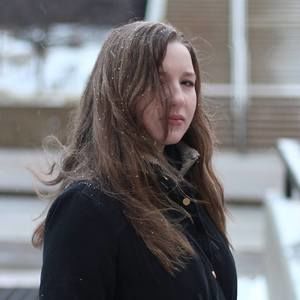 Meet your Posher, Alexandra